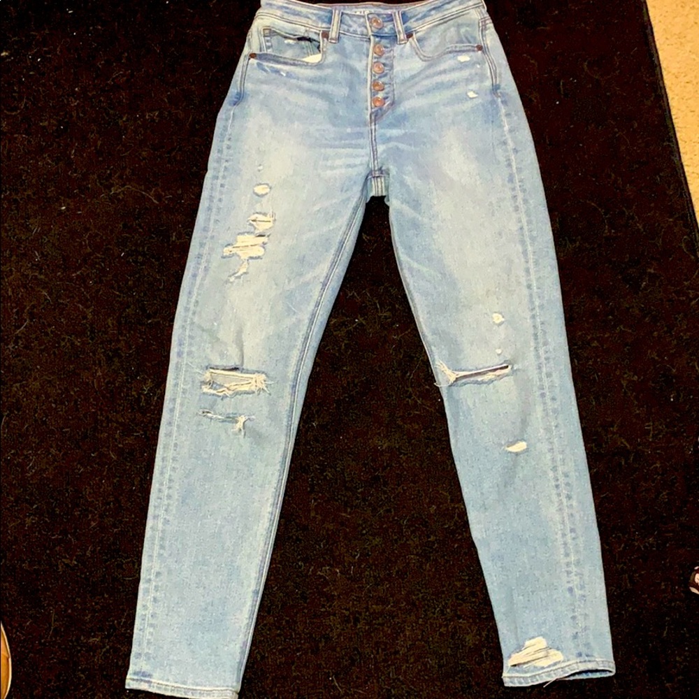 American eagle Mom jeans